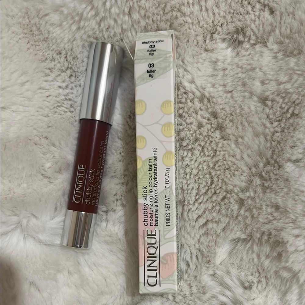 Clinique Chubby Stick Lip Balm - Fuller Fig nib .10oz